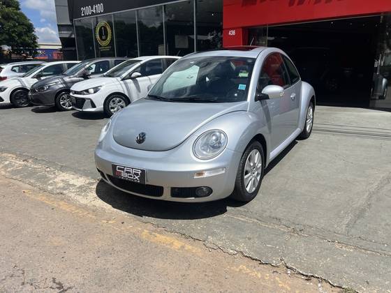 VOLKSWAGEN NEW BEETLE 2.0 MI 8V GASOLINA 2P AUTOMÁTICO